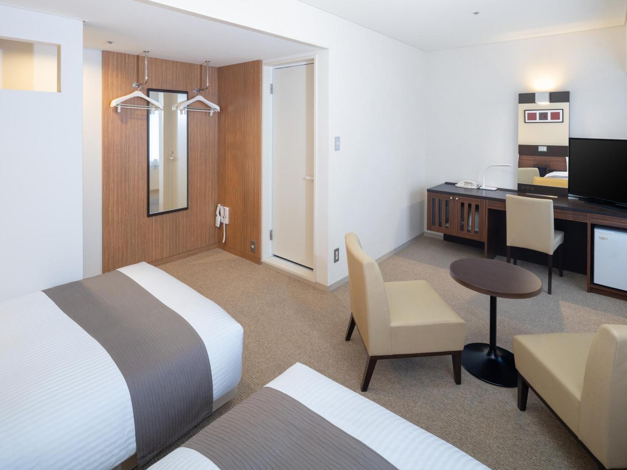 Art Hotel Niigata Station Bagian luar foto