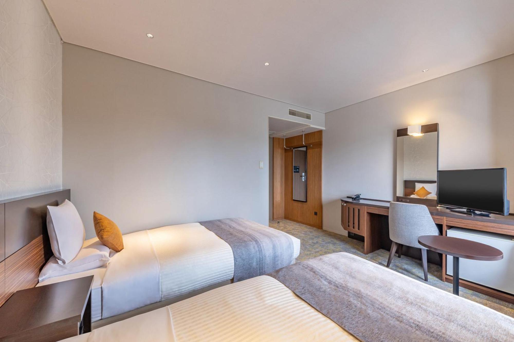 Art Hotel Niigata Station Bagian luar foto